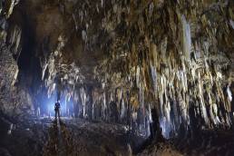 Tham Patho 2 - Le bivouac aux stalactites.