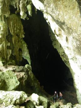 Porche fossile amont du tunnel de la Nam Sana