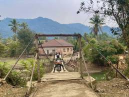 Passerelle sur Nam Lik a Ban Chiang